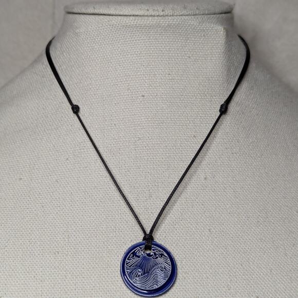 Ceramic Ocean Waves Pendant Y2K Hippie Whimsical Choker Necklace Charms Jewelry - Picture 4 of 5